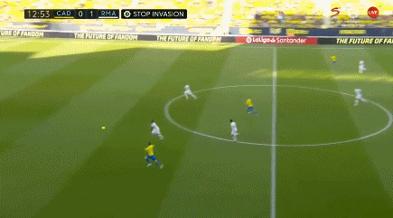 科莫vs卡利亚里：莫拉塔、尼科-帕斯首发，米纳、塞巴斯蒂亚诺-埃斯波西托出战