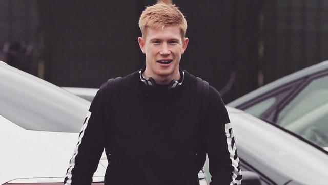 前意甲裁判谈DV9点球被吹：他和防守球员互有拉扯，都不犯规（前意甲裁判谈DV9争议点球：与后卫互相拉扯，均无犯规）