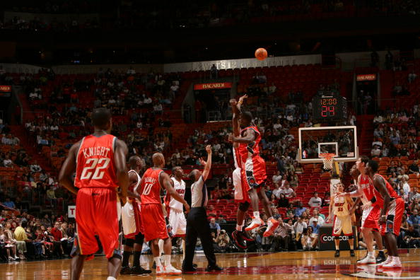 詹俊：若不是裤袜神勇皇马会输更多；维尔茨目前更适合在边路（詹俊：若非库尔图瓦屡献神扑，皇马恐遭更大失利；维尔茨当下更适合踢边路）